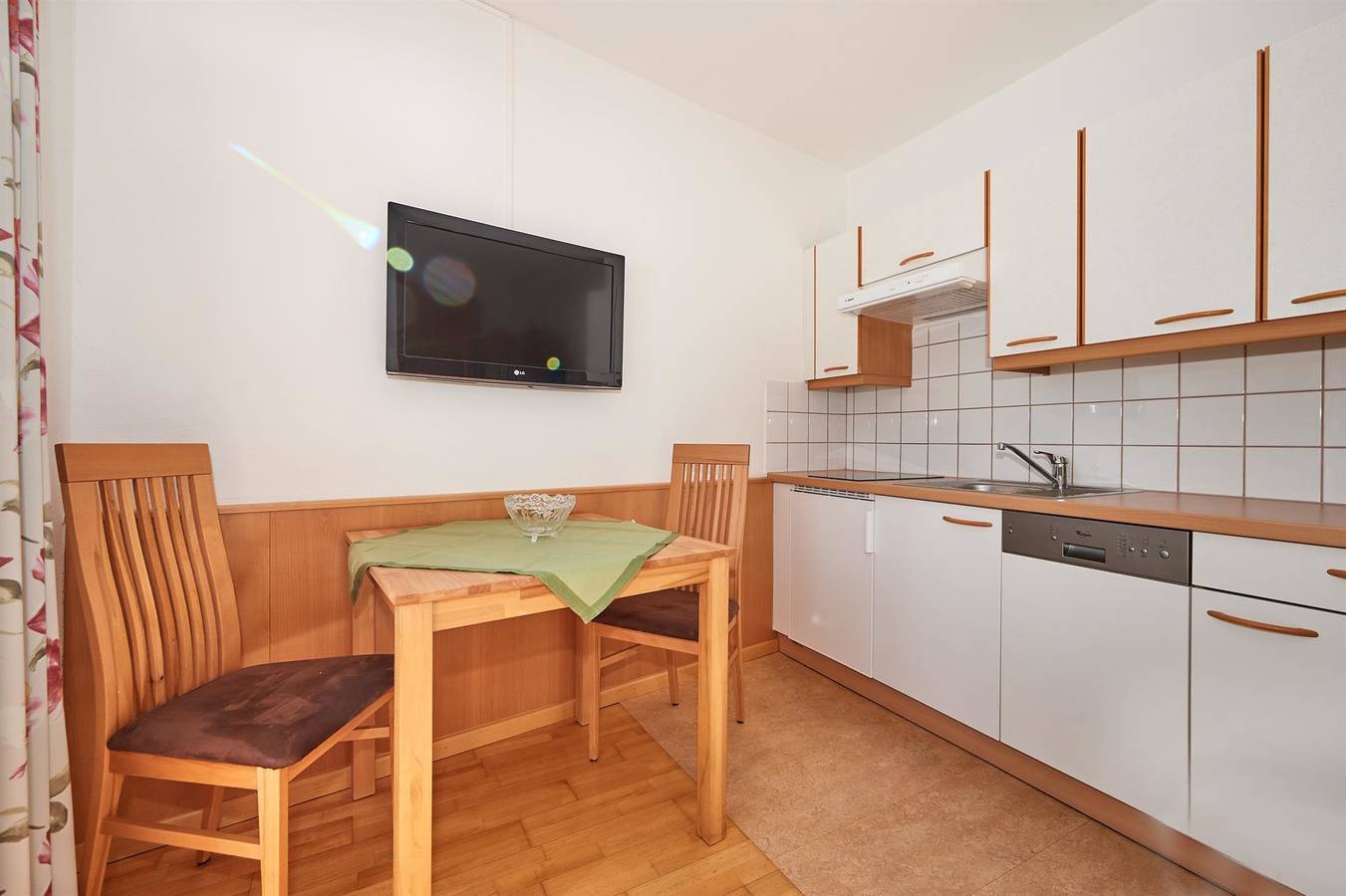 Apartamento vacacional entero, Fewo A (1-2 Personen/1 Sz) in Flachau, Ski Amadé