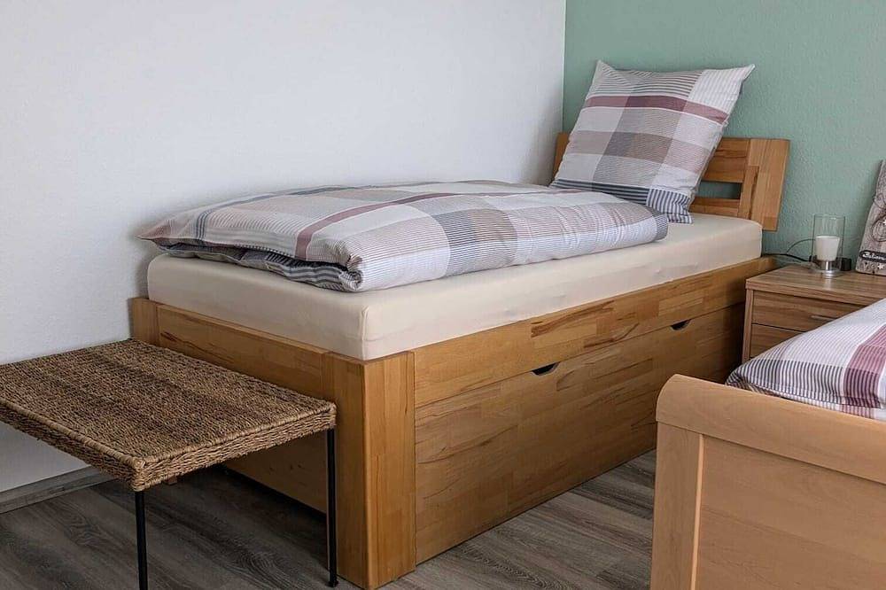 Ganze Wohnung, Große modernisierte Ferienwohnung im schönen Ruppichteroth für bis zu 5 Personen in Ruppichteroth, Rhein-Sieg-Kreis