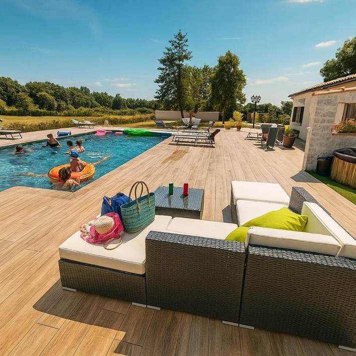 Cottage pour 11 personnes, avec jacuzzi ainsi que jardin et piscine à La Vallée (homonymie)
