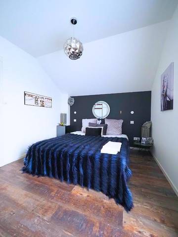 Gîte pour 2 personnes, avec vue et jardin à Blotzheim