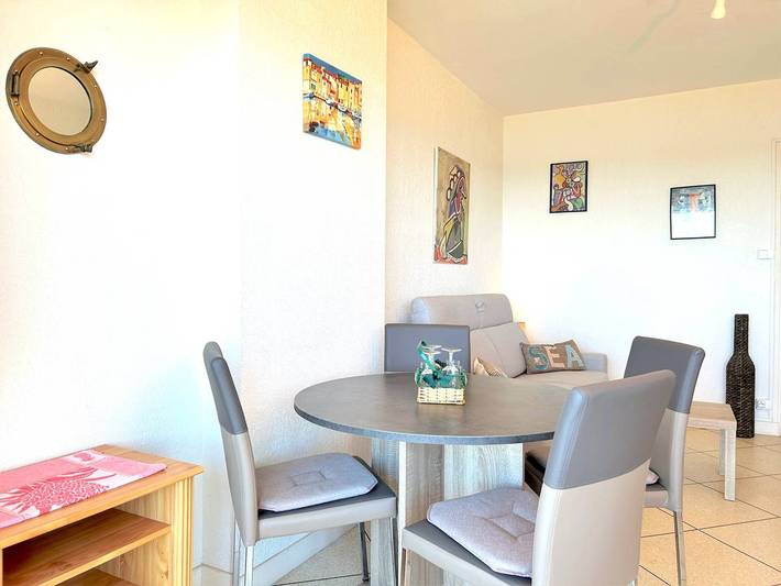 Ganze Wohnung, Studio in Lavandou mit Terrasse und Meerblick in Le Lavandou, Parc national Port-Cros