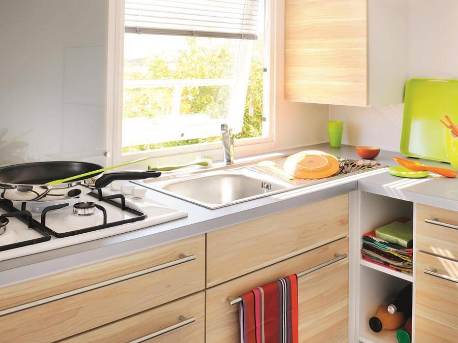 Flower Camping La Plage - Mobilheim 4 personen - Mobilheim Confort 29m² (2 Zimmer) + Tv + halboffene Terrasse 18m² 4 Pers. in Treignac, Tulle und Umgebung