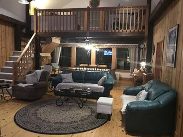 Vacation Home for 50 Guests in Bristol (NH), Newfound Lake, Picture 3