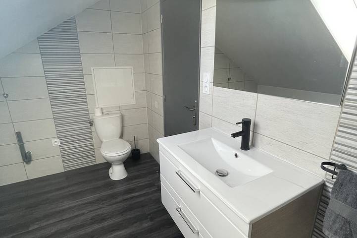 Gîte pour 4 personnes, avec jardin à Bozouls - 2