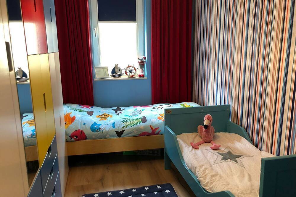 Family-friendly townhouse near the beach (200 meters), the dunes, and The Hague in Scheveningen, Den Haag