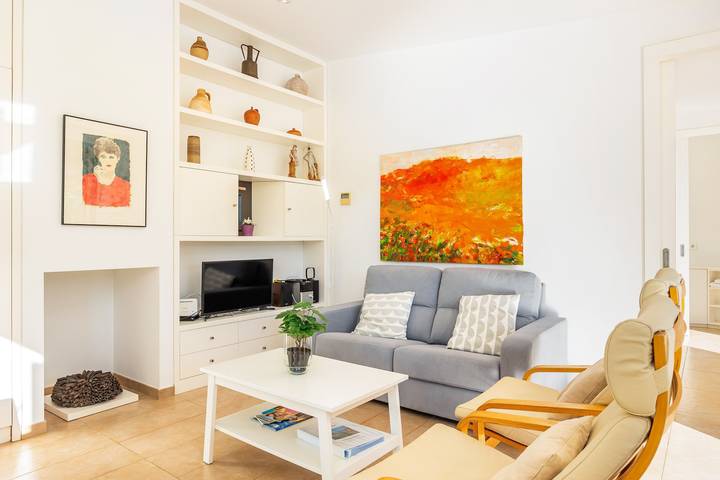 Villa 'Alfonsa' com vista para a montanha, Wi-Fi e ar condicionado in Torrent de la Vall d'en Marc, Pollença
