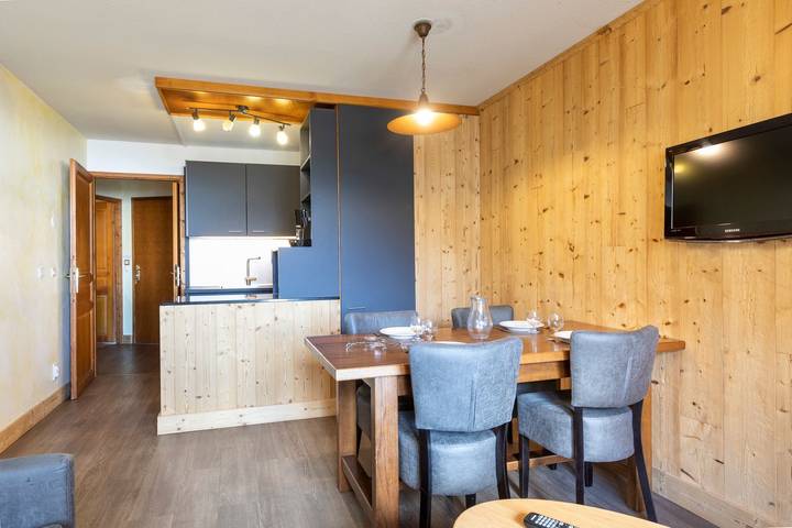 Gîte pour 6 personnes, avec balcon ainsi que piscine et sauna à Val Thorens - 2