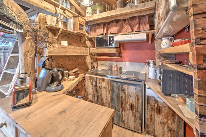 Chalet pour 4 personnes, avec jardin dans l' Ain - 3