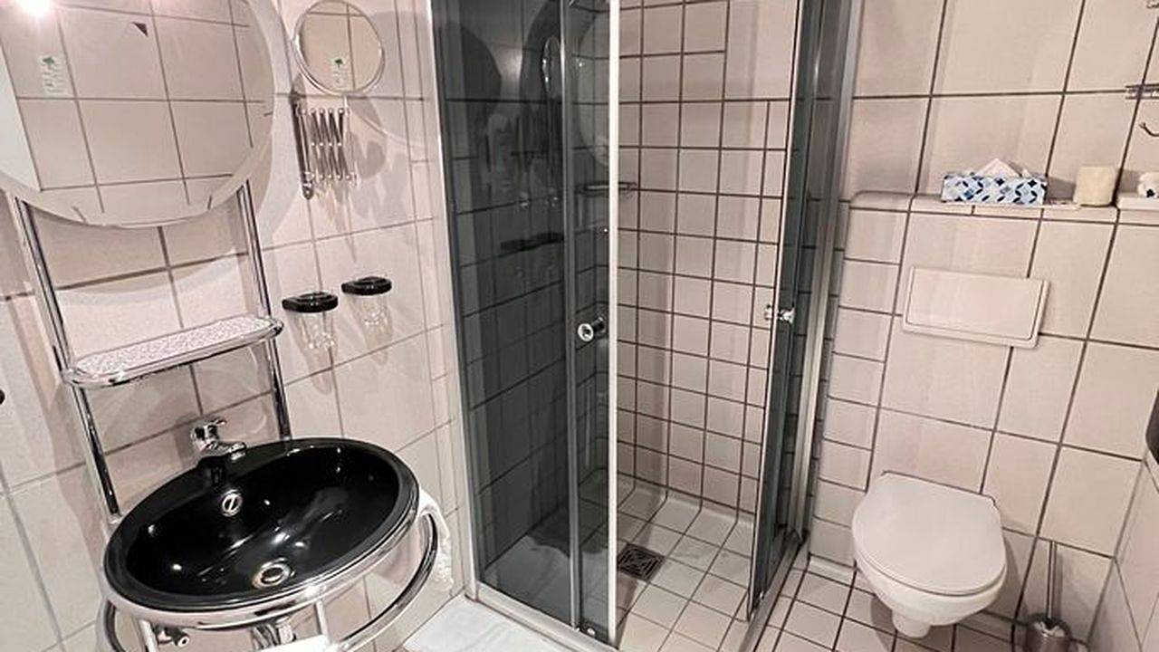 Doppelzimmer für 2 Personen (30 m²) in Dietzenbach in Dietzenbach, Distrito de Offenbach