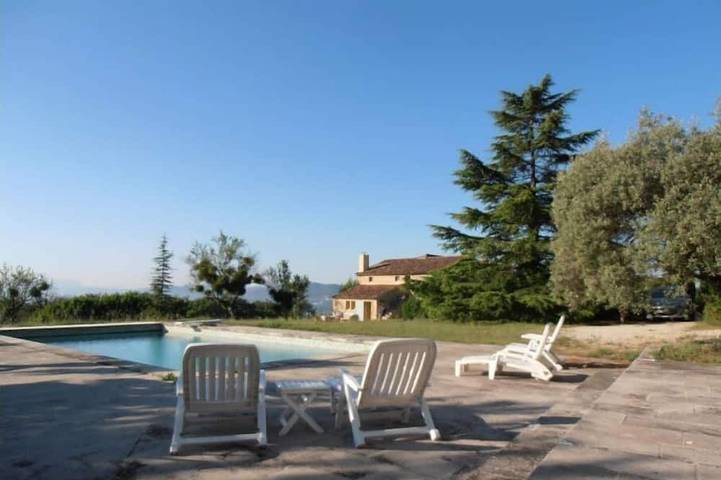 Maison de vacances pour 12 personnes, avec terrasse et jardin