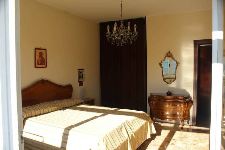 Ganze Wohnung, Große und helle Wohnung wenige Minuten von Venedig mit allem Komfort in Lido di Venezia, Venedig