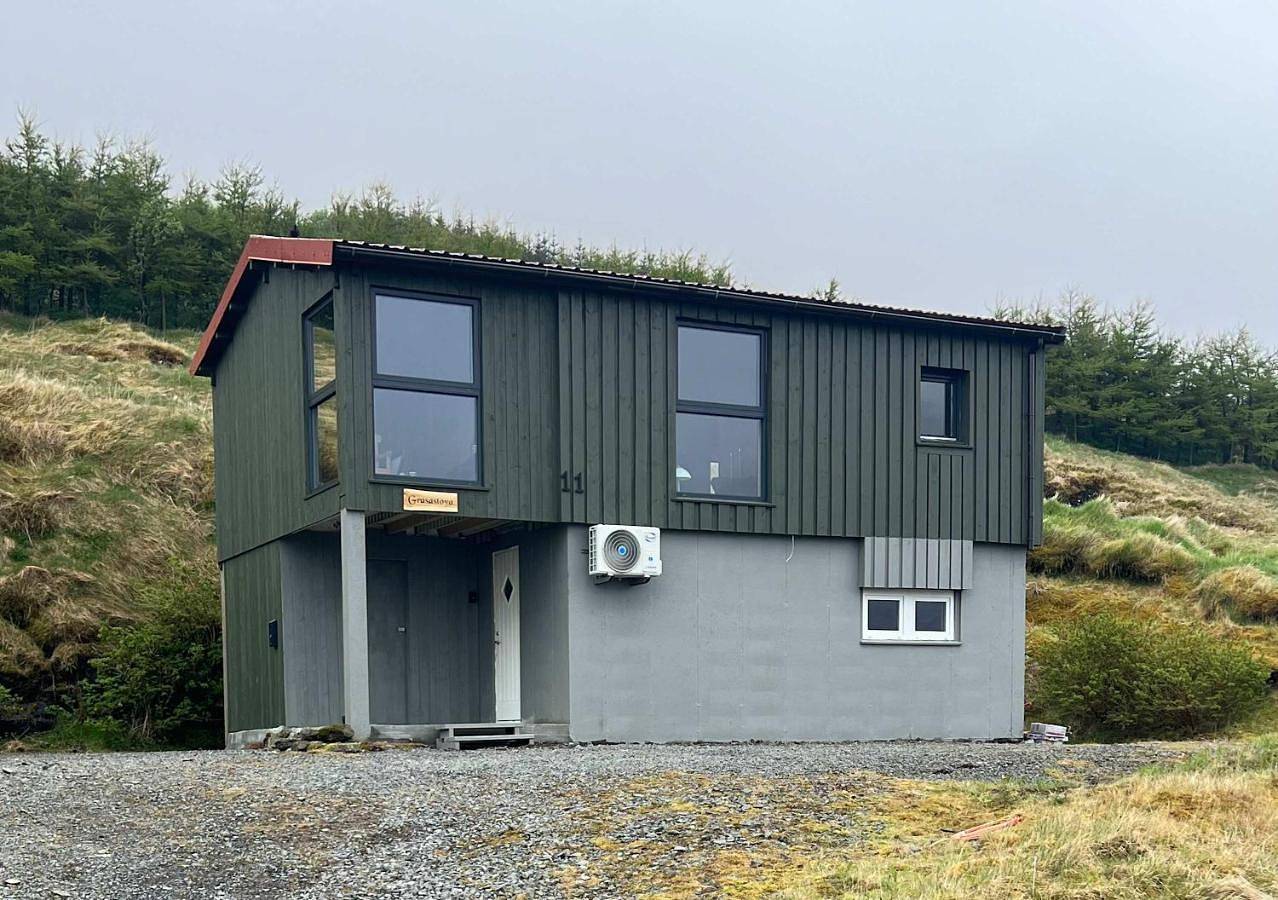 Scenic Villa Cabin by the Sea in Faroe Islands in Färöer