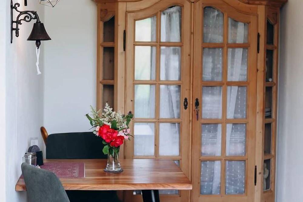 Ganze Wohnung, Ferienwohnung 29 qm für 2 Personen in Krottenmühl, Söchtenau