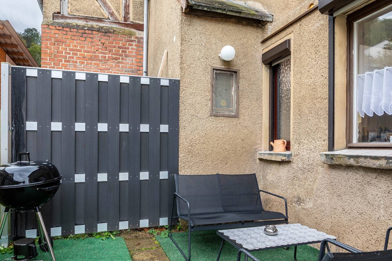 Ganze Wohnung, Ferienwohnung Fleißige Biene" mit Bergblick, privater Terrasse und Wlan in Bad Liebenstein, Rennsteig