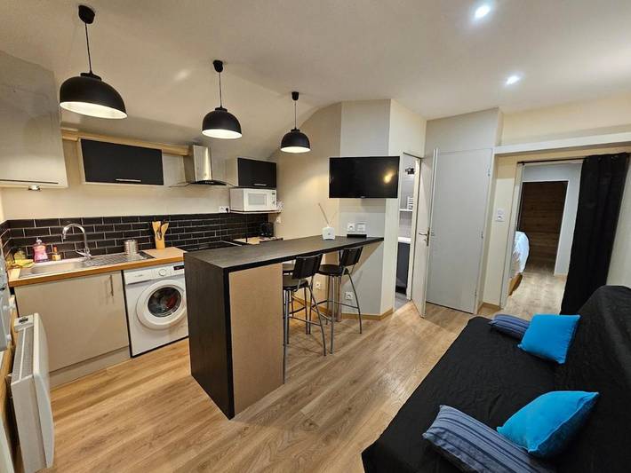 Gîte pour 5 personnes, avec terrasse à Montmélian