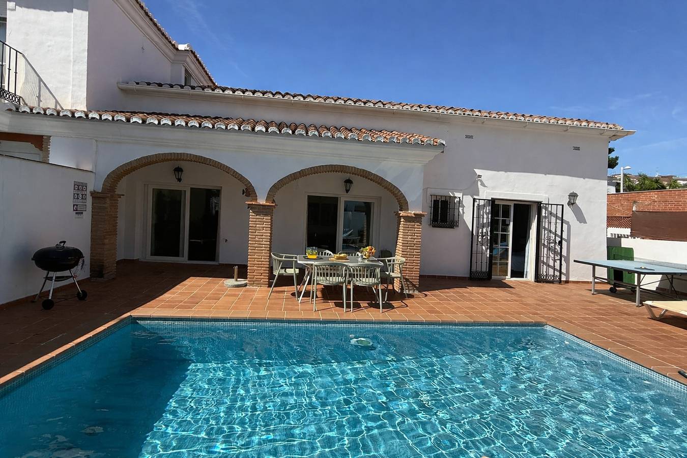Villa Las Dalias in Playa de Burriana, Nerja