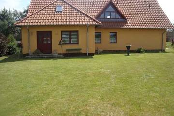 Ferienhaus für 4 Personen, mit Garten und Terrasse, mit Haustier in Dargen