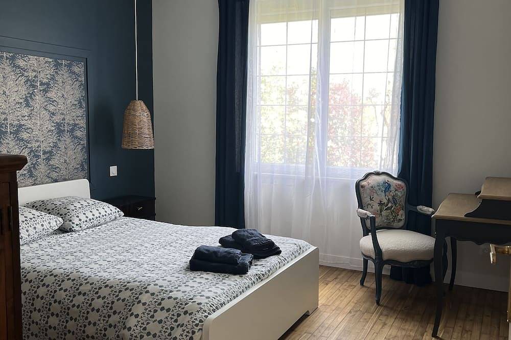 Maison Dans un Jardin Paysager Calme et Ressourçant in Frossay, Loire-Tal