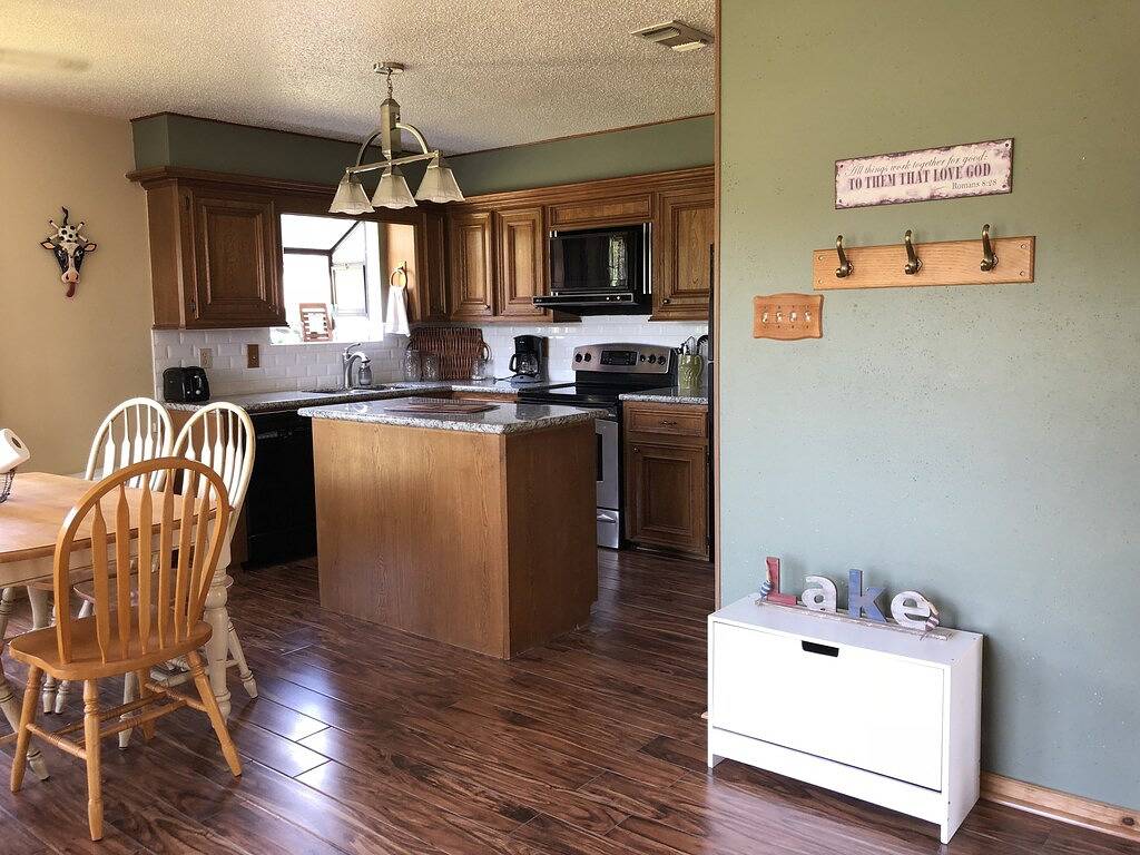 Ihr Ferienhaus am See mit eigenem Steg! in Lake Conroe