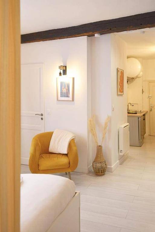 Gîte pour 2 personnes, avec vue dans Cathédrale Notre-Dame (Chartres) - 2