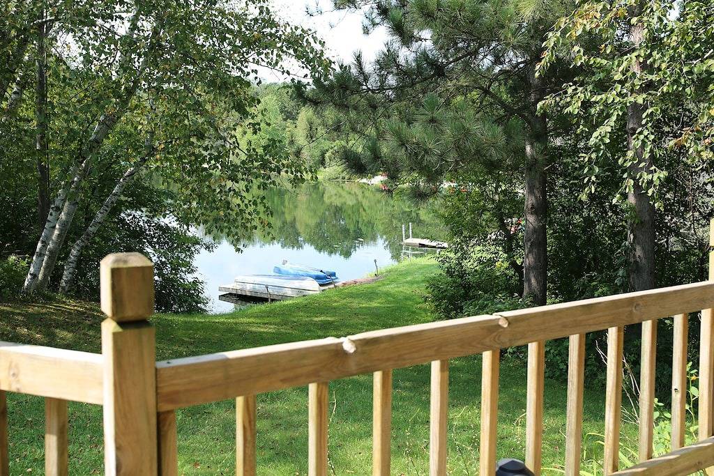 Birch Lake Getaways-Lakeside Ranch nach Hause in Monroe County (WI)