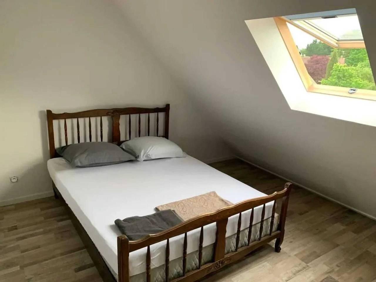 Apartamento entero, Apartamento contemporáneo en Pierrelaye, 53 m², cerca del centro in Pierrelaye, Valle del Oise