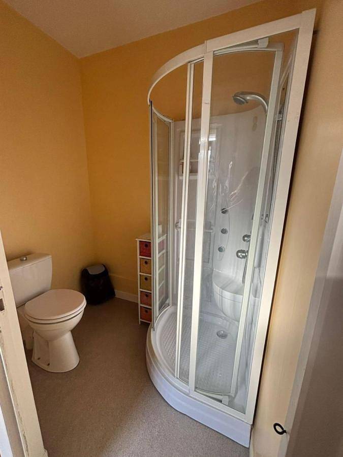 Gîte pour 4 personnes, avec terrasse à Chef-Boutonne - 2