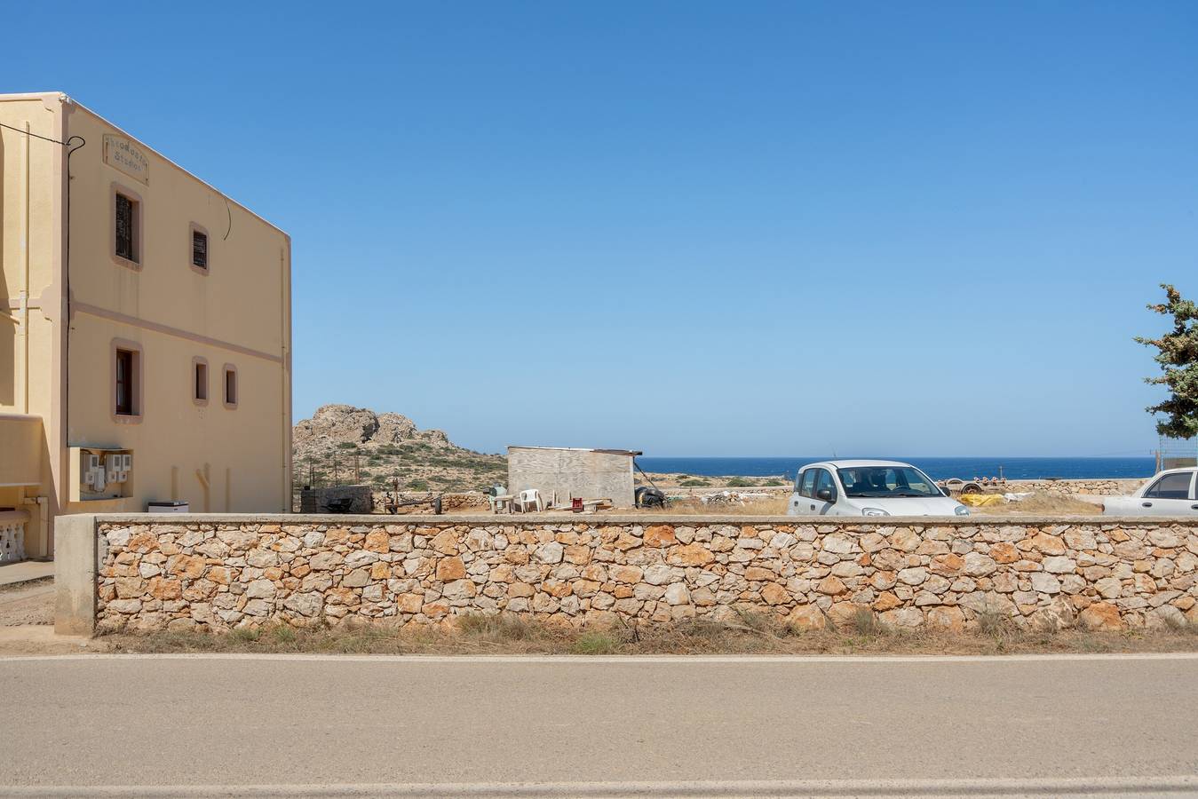 Geheel appartement, Appartement 'Studio 1' met zeezicht en balkon in Karpathos