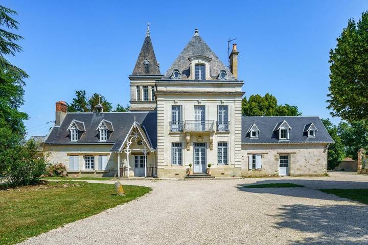 Gîte pour 3 personnes, avec Jardin et Vue à Chambray-lès-Tours