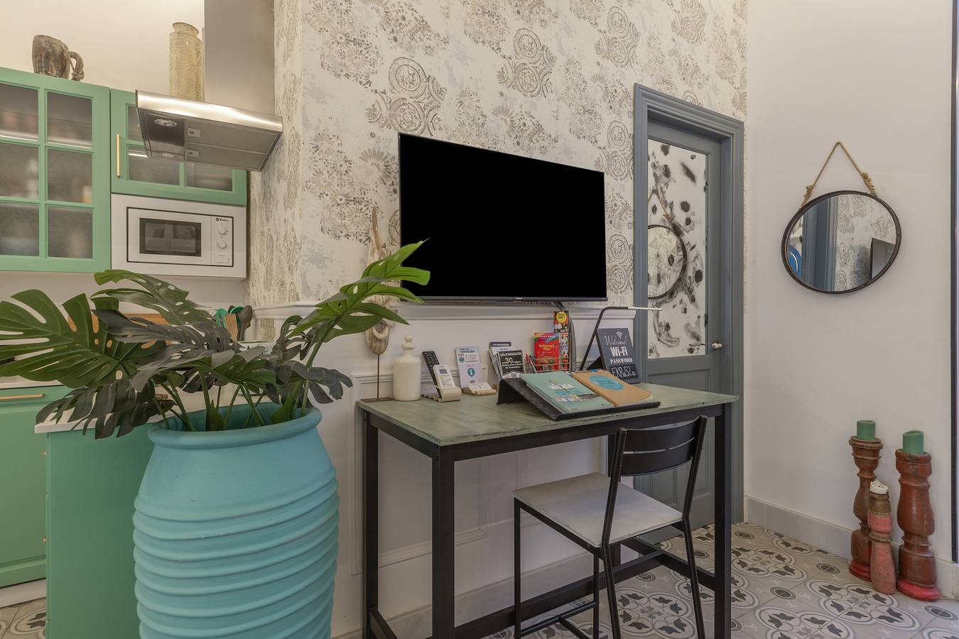 Entire apartment, Apartment "Jema Bajondillo" Close to the Beach with Wi-Fi & A/C in Playa El Bajondillo, Torremolinos