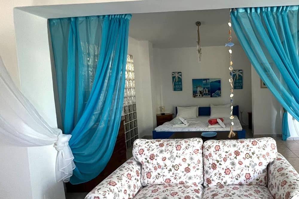 Hel lägenhet, ☀️Stella Apartment☀️Almyrida 350m from the Sea, you don't rent a Car in Almyrida, Vámos