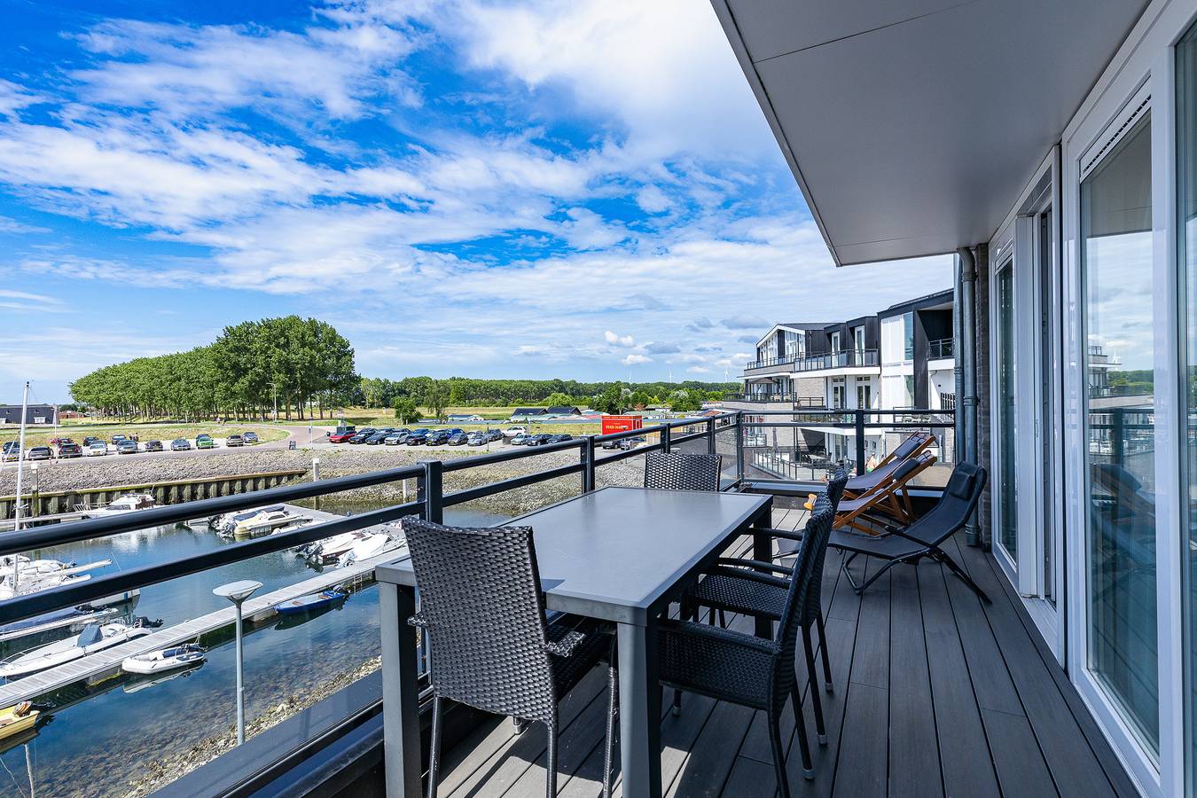 Ferienwohnung am Wasser - mit 2 Balkonen | Nr. 22 | 2 - 4 Pers. | Vista Maris in Sint-Annaland, Niederländische Nordsee