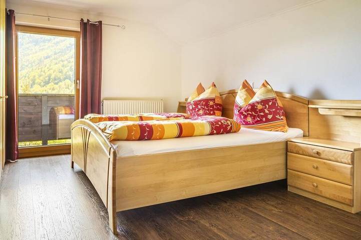 Ferienwohnung „Edelweiß" - Biobauernhof Seemanngut in Faistenau, Bezirk Salzburg-Umgebung