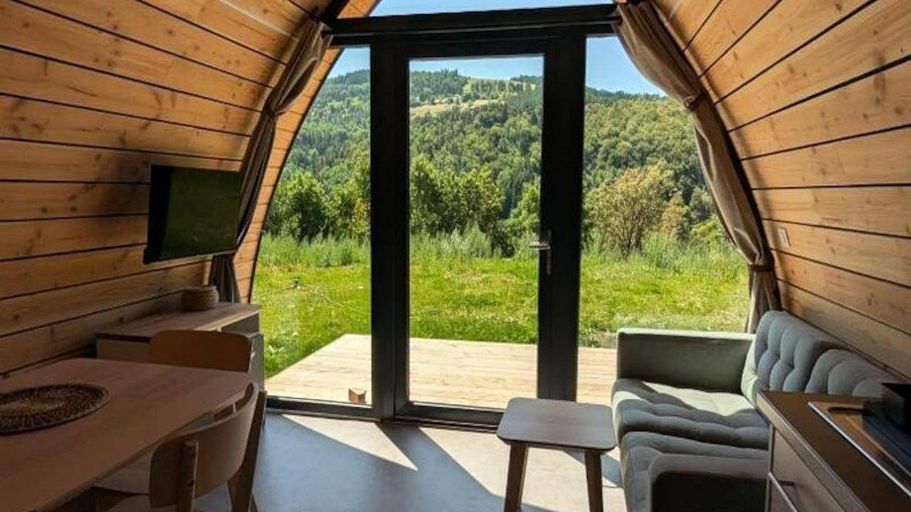 Appartement de vacances entier, Appartement de vacances pour 5 personnes avec terrasse in Le Bleymard, Parc national des Cévennes