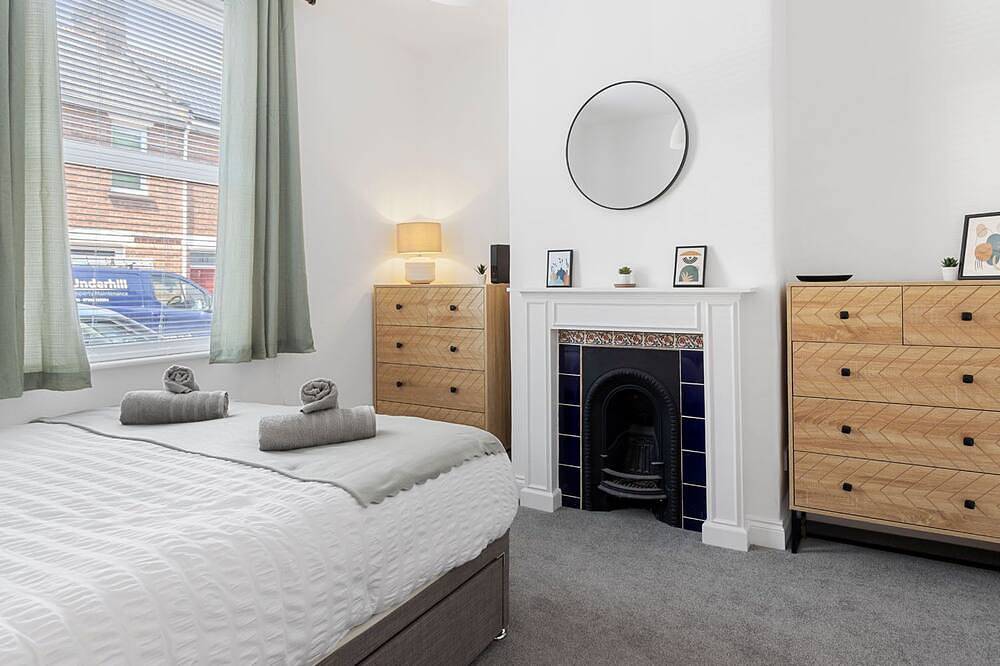 City Reach - Accommodation provided by Staytor in Exeter, Devon