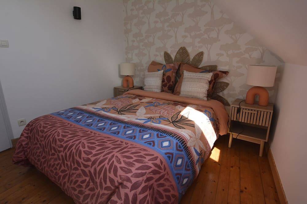 Le Magnolia—A Charming Vacation Rental in Quéven, Morbihan in Quéven, Côte des Mégalithes