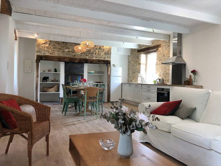 Gîte pour 6 personnes, avec Balcon ainsi que Terrasse et Jardin dans le Lot - 3