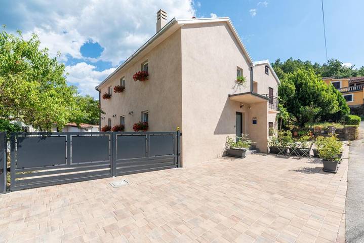 Chambre d’hôte pour 4 personnes, avec terrasse et vue à Buzet - 3