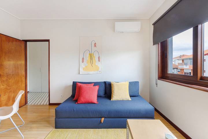 Appartement entier, Appartement spacieux et lumineux en ville - sans ascenseur in Porto, District de Porto