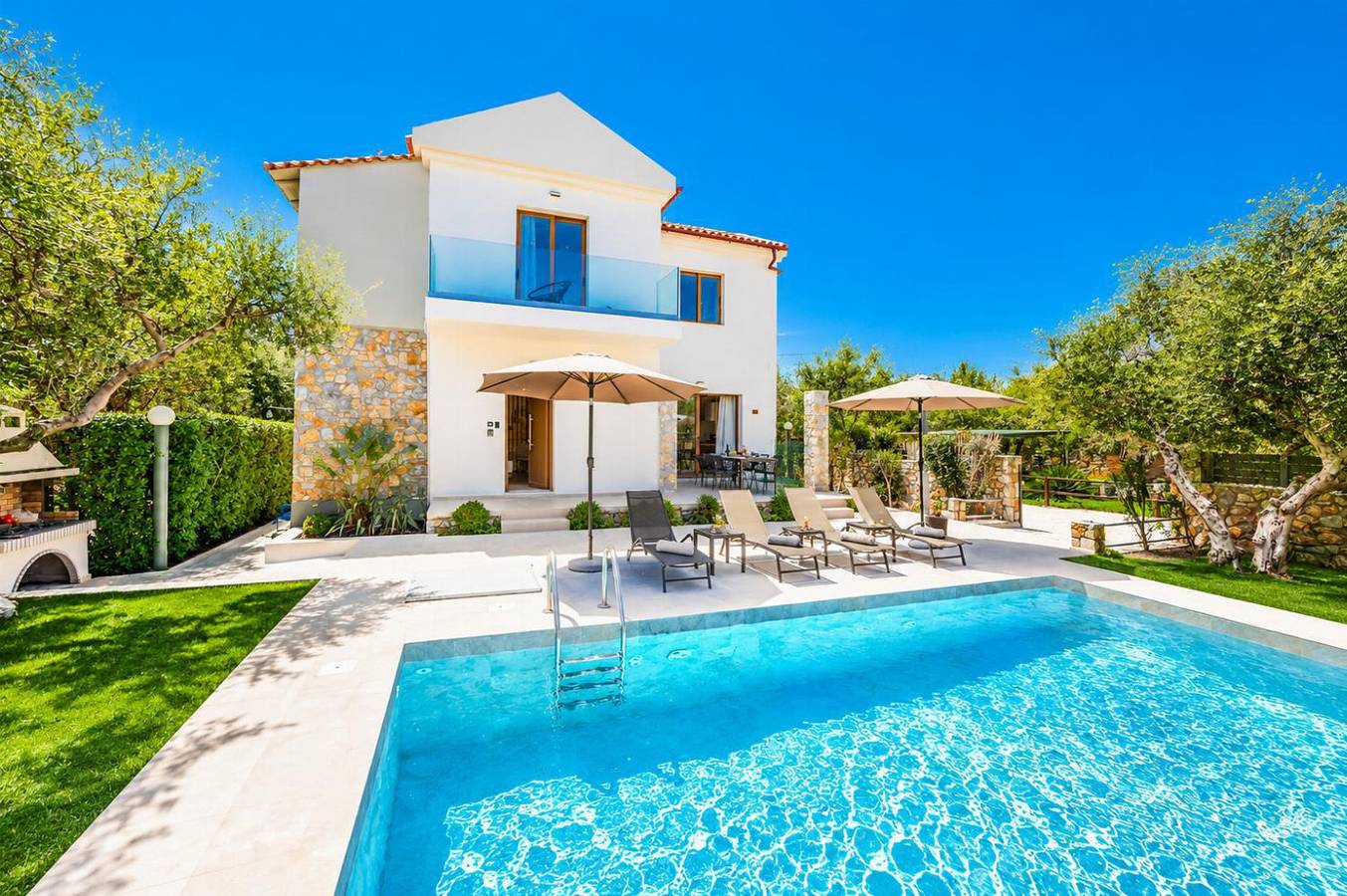 Villa for 6 personer med hage in Tavronitis, Chaniaregionen
