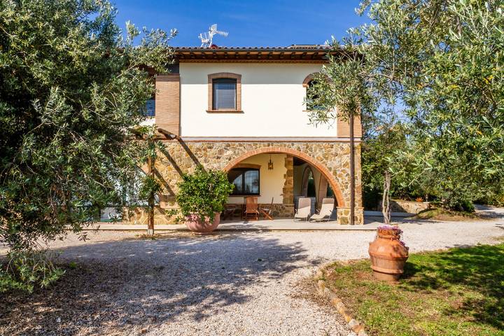 Villa per 6 persone, con Giardino a Follonica