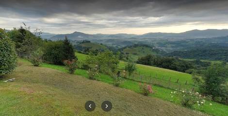Gîte pour 4 personnes, avec vue et balcon à Saint-Michel (Pyrénées-Atlantiques)