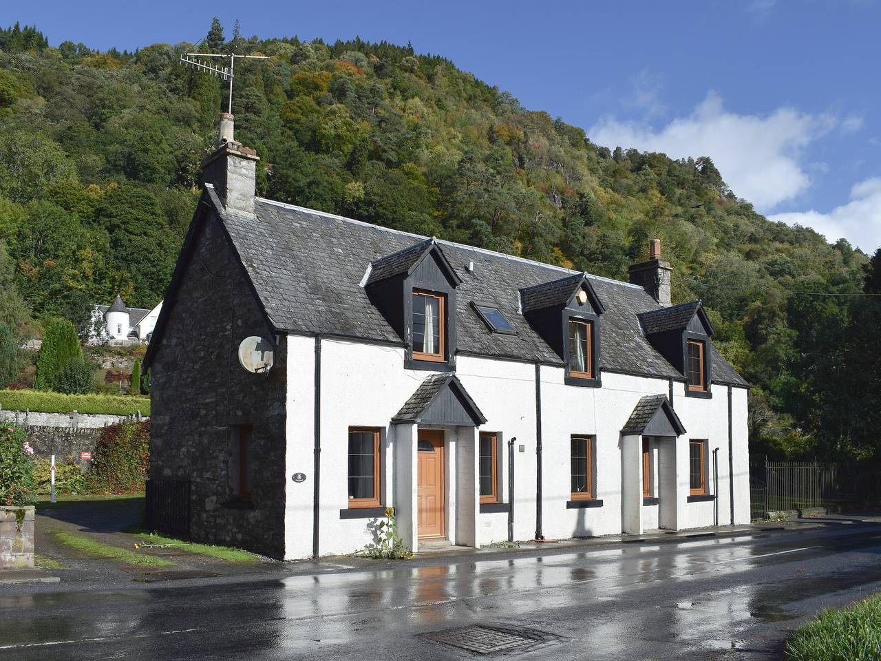 Holiday Rental for 4 People in Loch Tay, Perthshire