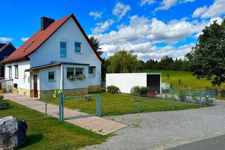 Ferienhaus für 6 Personen, mit Terrasse und Garten - 1