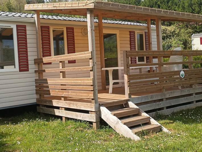 Mobil home pour 8 personnes, avec bassin pour enfant à Miribel-les-Échelles - 2