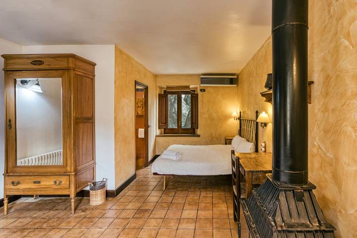 Chambre d’hôte pour 4 personnes, avec jardin et bassin pour enfant, animaux acceptés dans Catalogne - 3