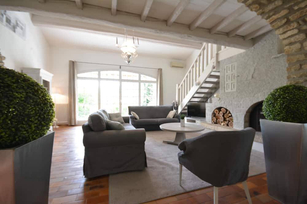 Comfortable house for a great family vacation in L'Isle-sur-la-Sorgue, Vaucluse