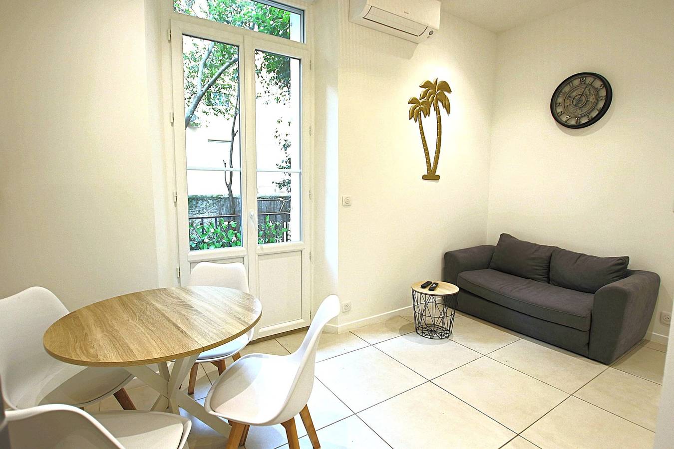 Entire apartment, Cannes City center - Brand New 1 bedroom - Walk to palais in Cannes, Mediterranean Coast (France)