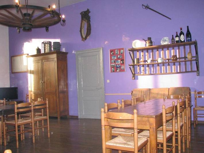 Location de vacances pour 15 personnes, avec terrasse à Brognon