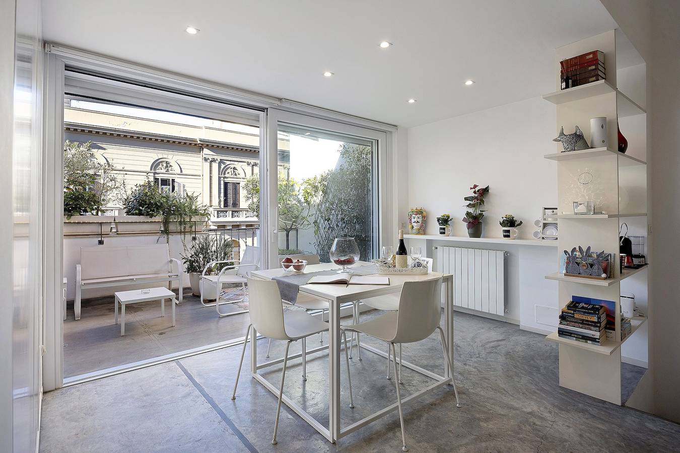 Apartamento entero, Apartamento 'Db Exclusive Home' con terraza privada, Wi-Fi y aire acondicionado in Palermo, Provincia de Palermo